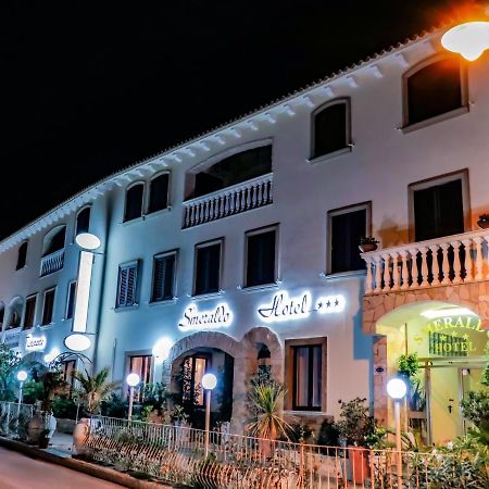 Hotel Smeraldo Affitta Camere Isola Rossa  Luaran gambar